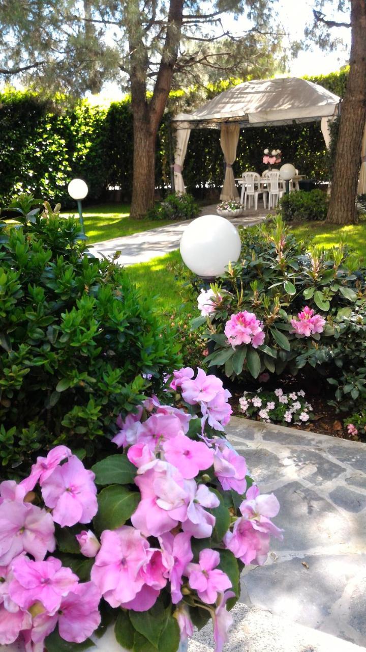 B&B Le Magnolie Gallarate Kültér fotó